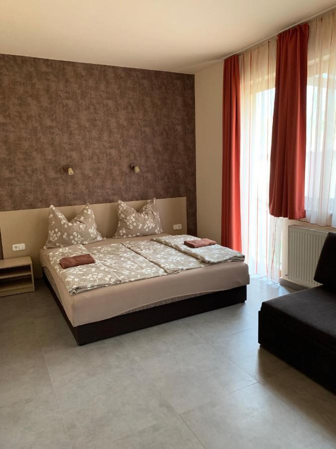 Balaton Apartmanhaz Apartment ชิโอฟก ภายนอก รูปภาพ